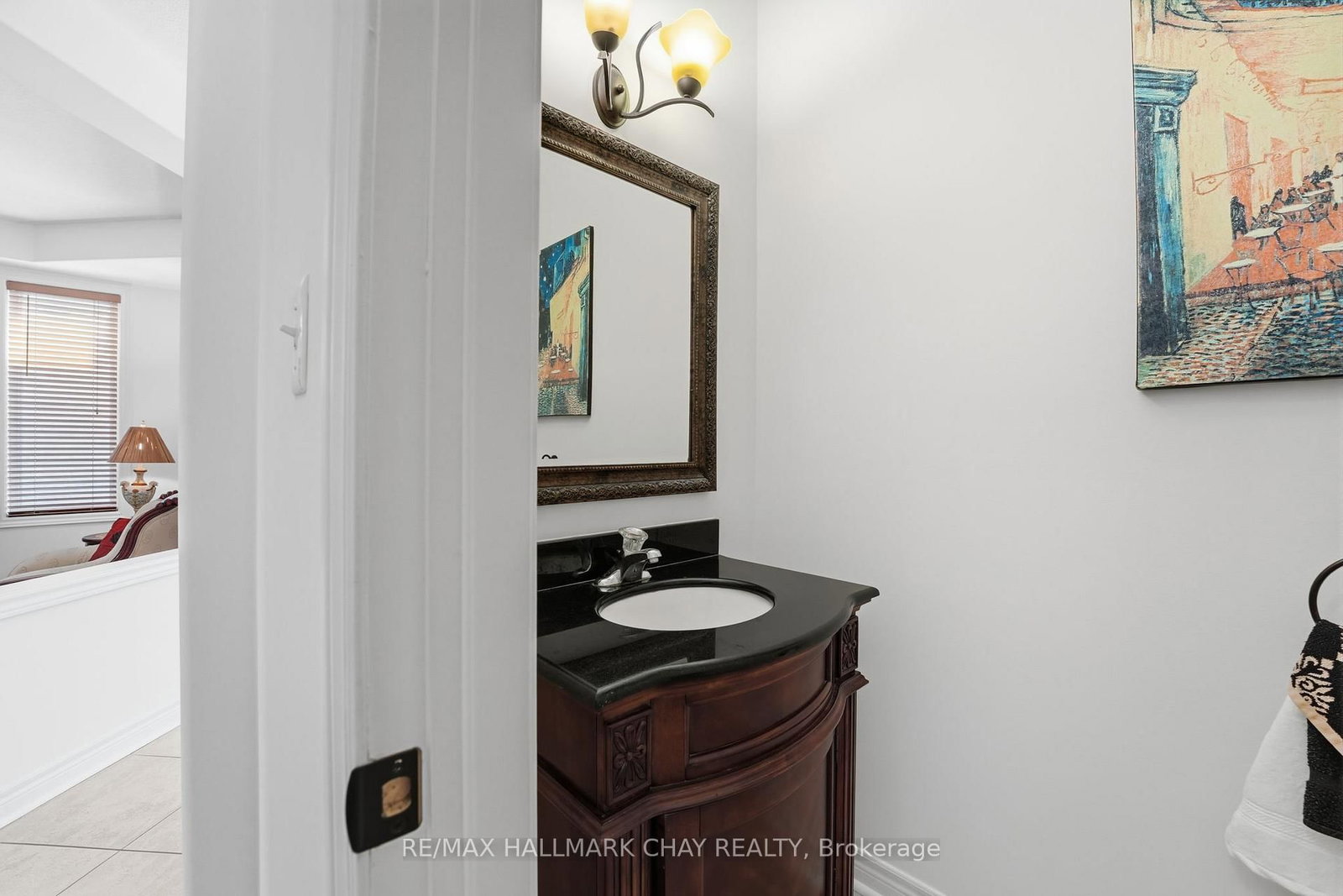 12 Parisian Crescent • Barrie, ON photo 14