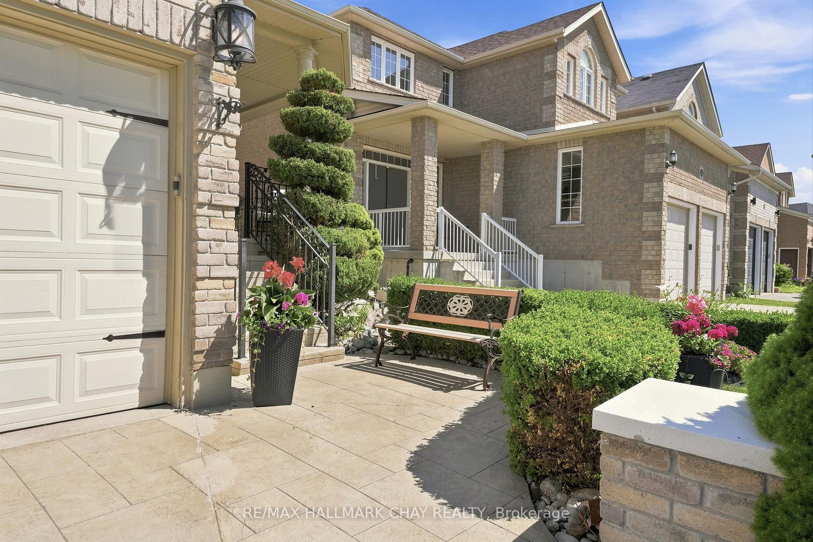 12 Parisian Crescent • Barrie, ON photo 24