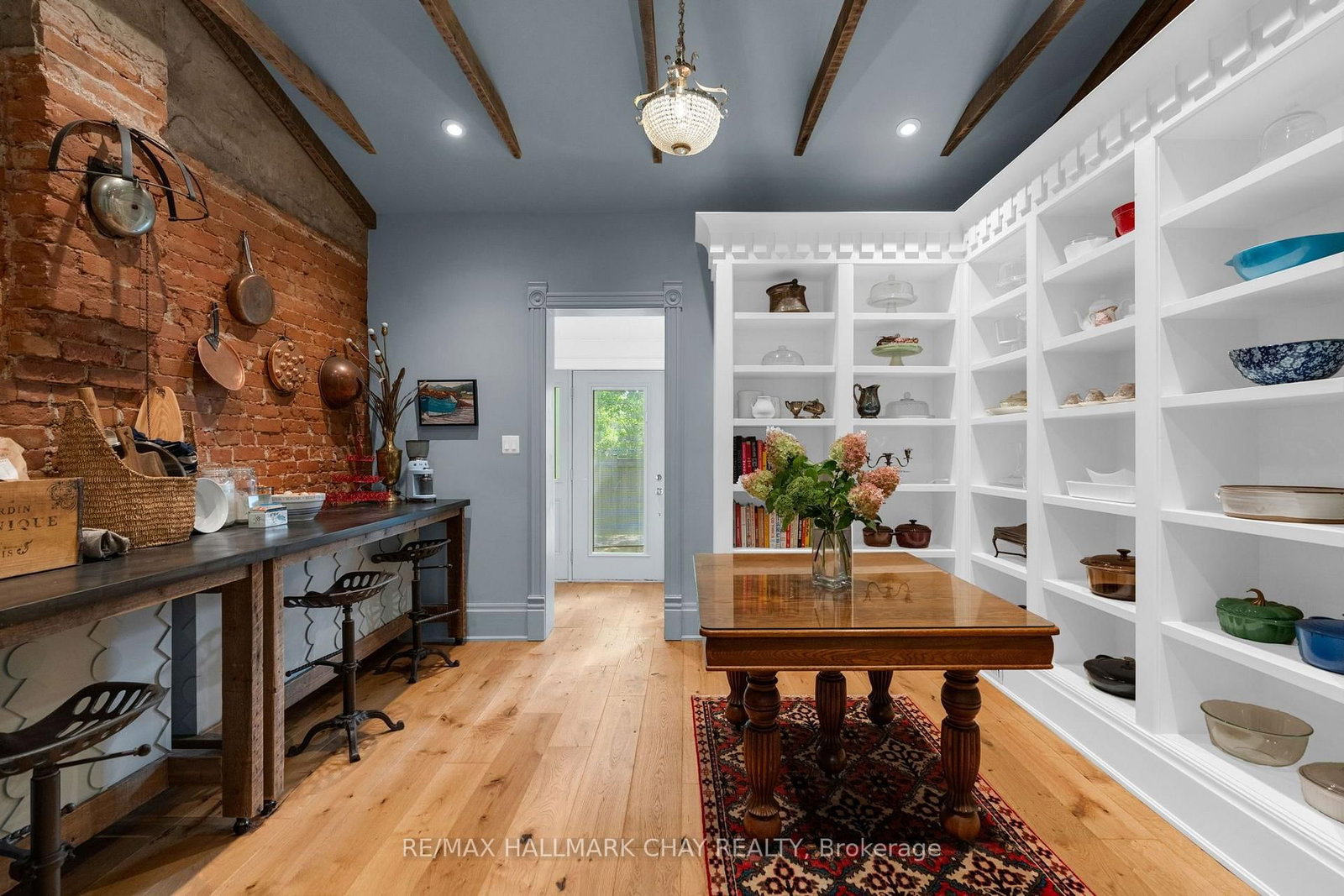 243 Mill Street • Clearview, ON photo 15