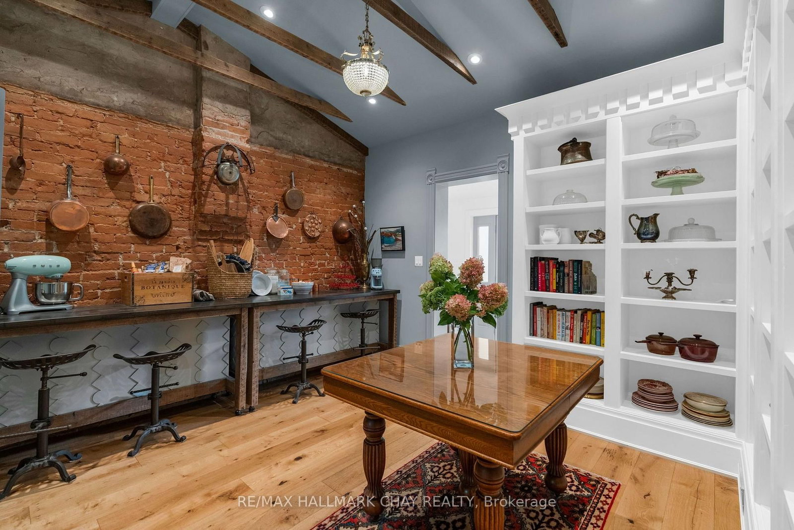243 Mill Street • Clearview, ON photo 17