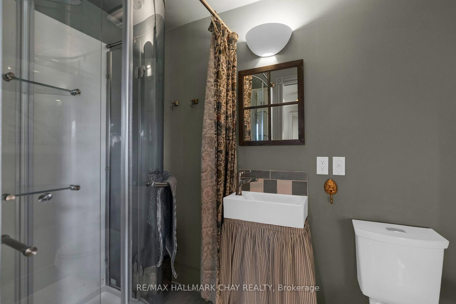 243 Mill Street • Clearview, ON photo 23