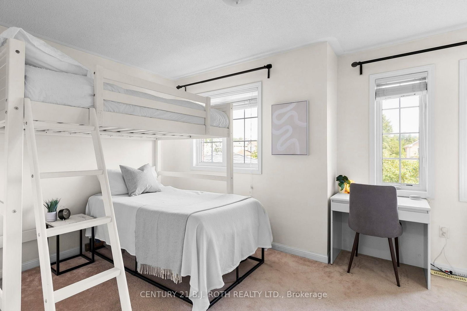 22 Ridwell Street • Barrie, ON photo 16