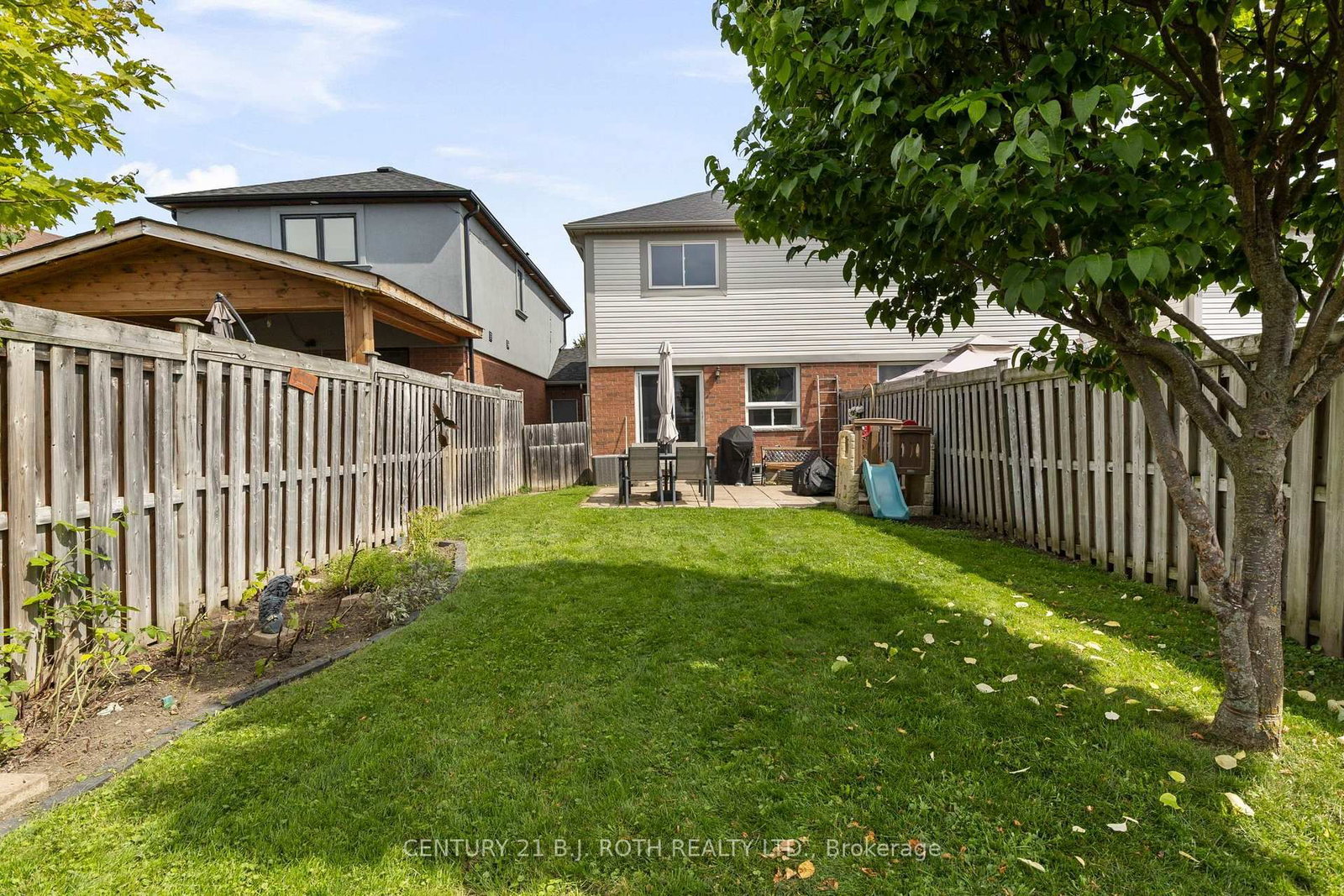 22 Ridwell Street • Barrie, ON photo 20