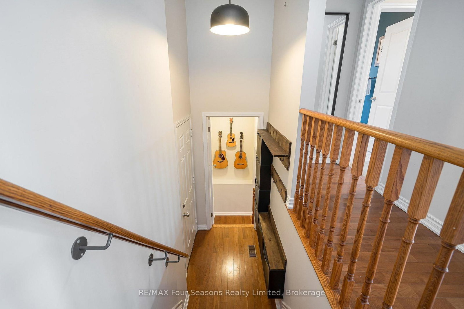 32 Christy Drive • Wasaga Beach, ON photo 18
