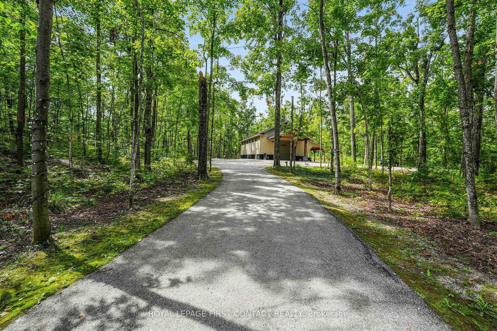 1772 10 Line N • Oro-Medonte, ON photo 5