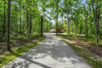 1772 10 Line N • Oro-Medonte, ON photo 5
