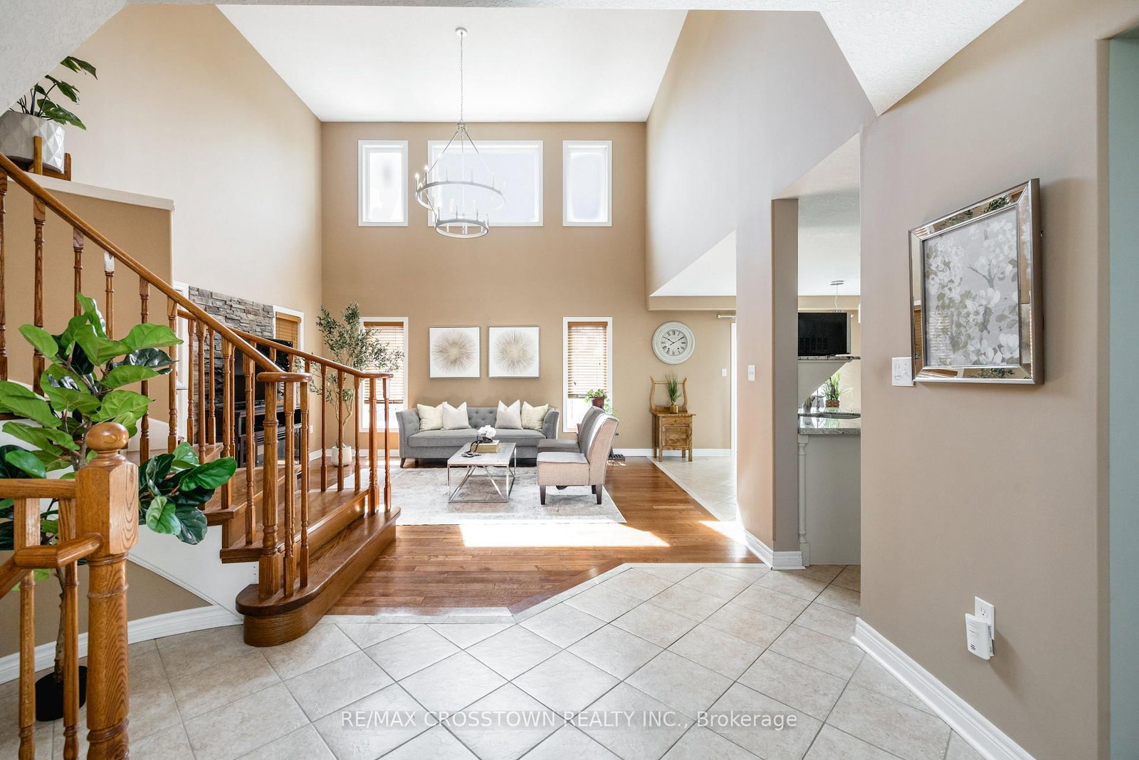 89 Sovereign's Gate • Barrie, ON photo 14