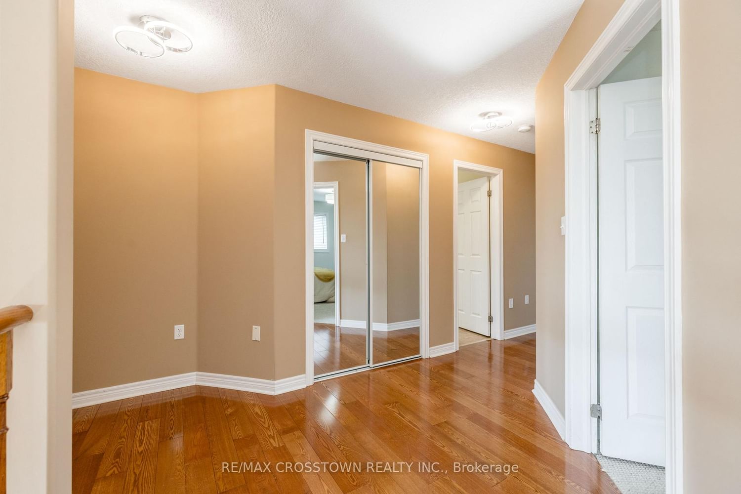 89 Sovereign's Gate • Barrie, ON photo 24