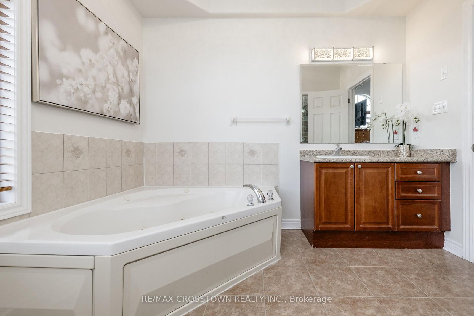 89 Sovereign's Gate • Barrie, ON photo 29