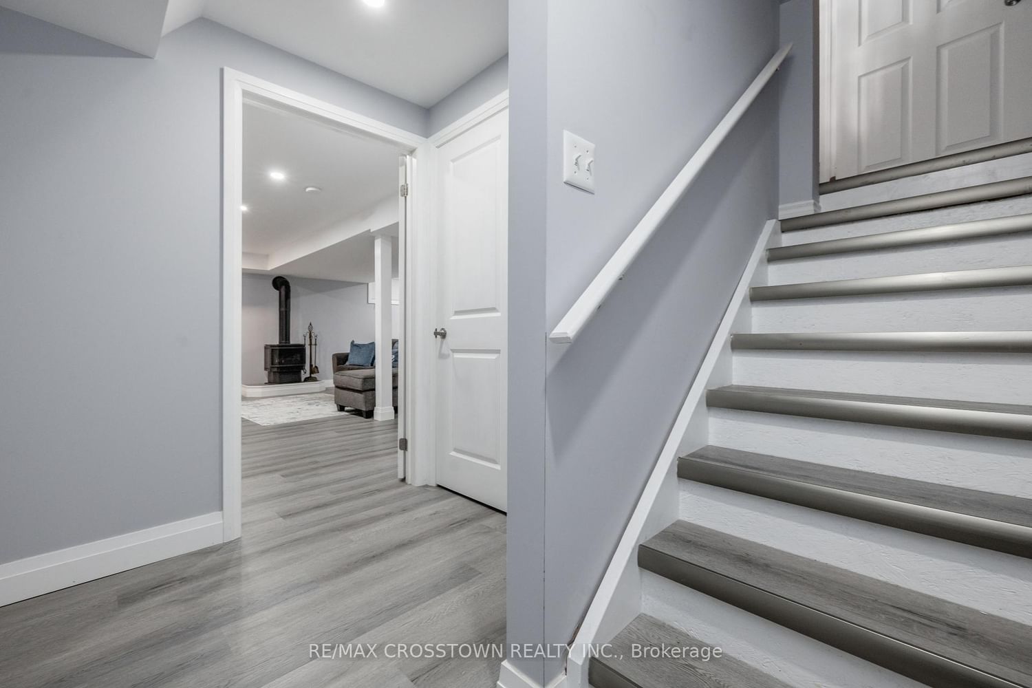 89 Sovereign's Gate • Barrie, ON photo 36