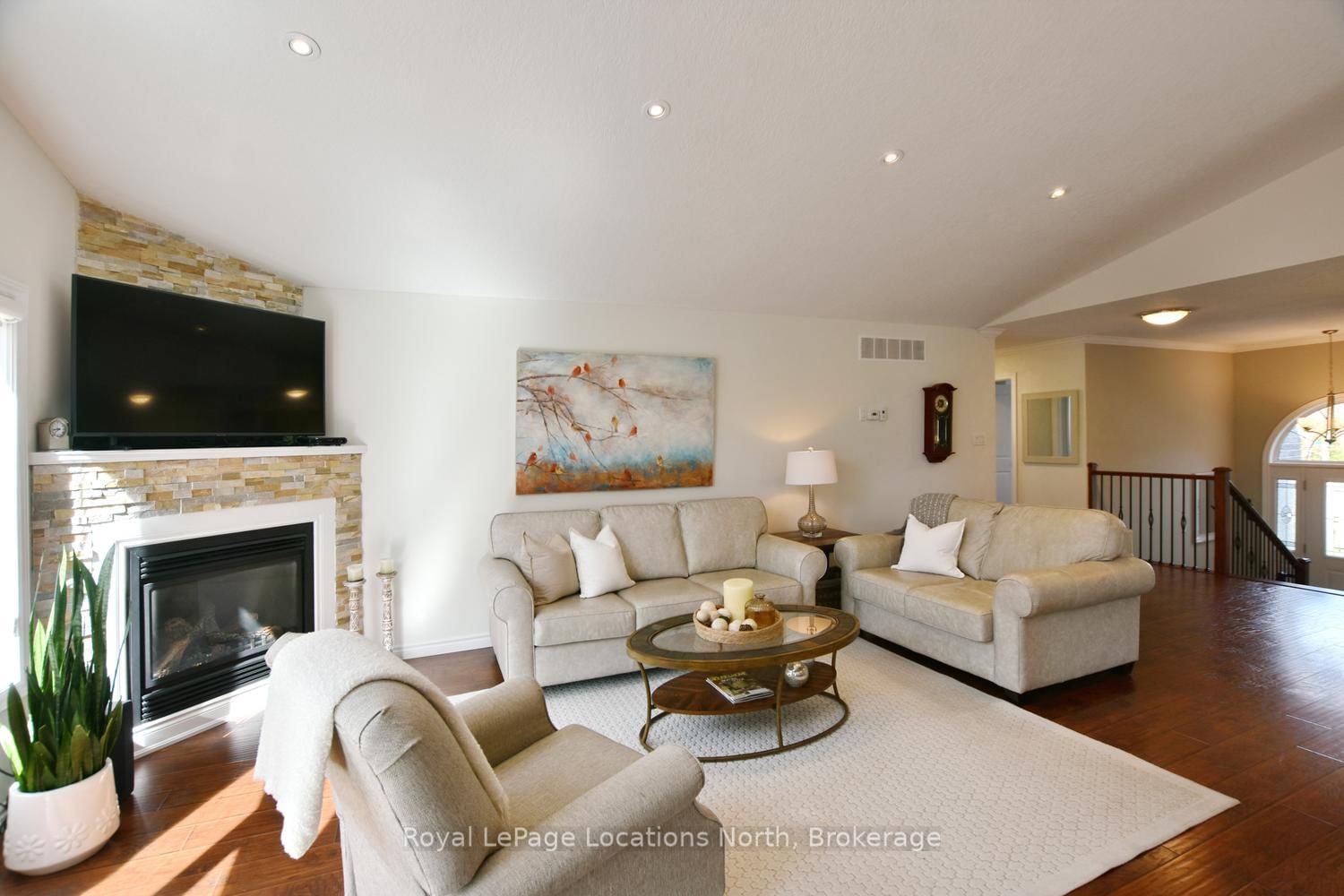 155 Lily Drive • Wasaga Beach, ON photo 9