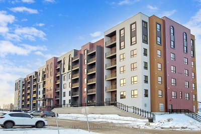 Condo leased at 207-4 Spice Way, Barrie, Ontario, L9J 0M2 - Rural Barrie Southeast - MLS: S13766532