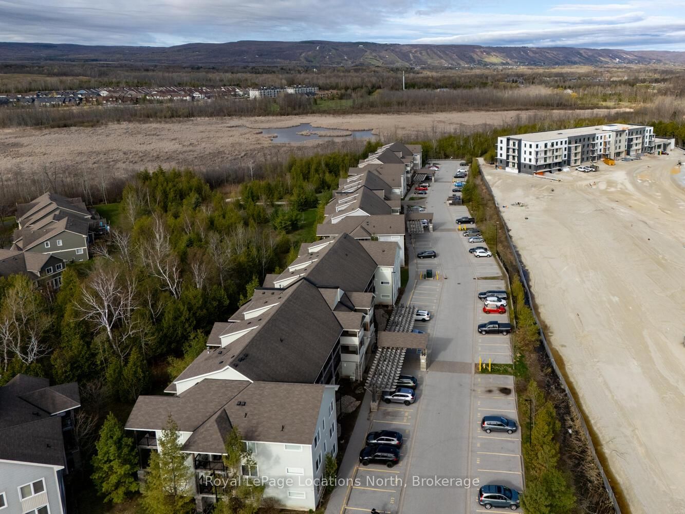 6 BRANDY LANE Drive • #208 • Collingwood, ON photo 38