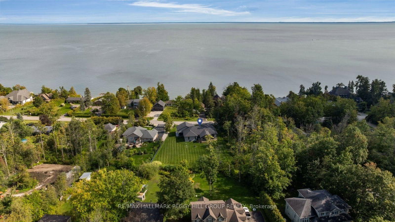 1016 Lakeshore Road E