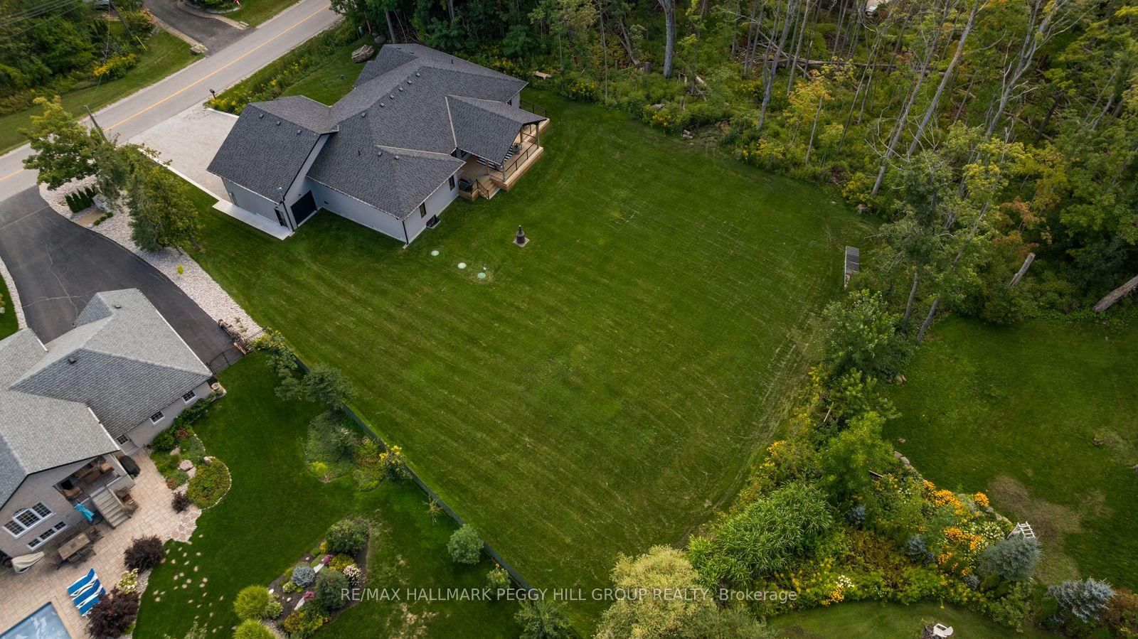 1016 Lakeshore Road E • Oro-Medonte, ON photo 27