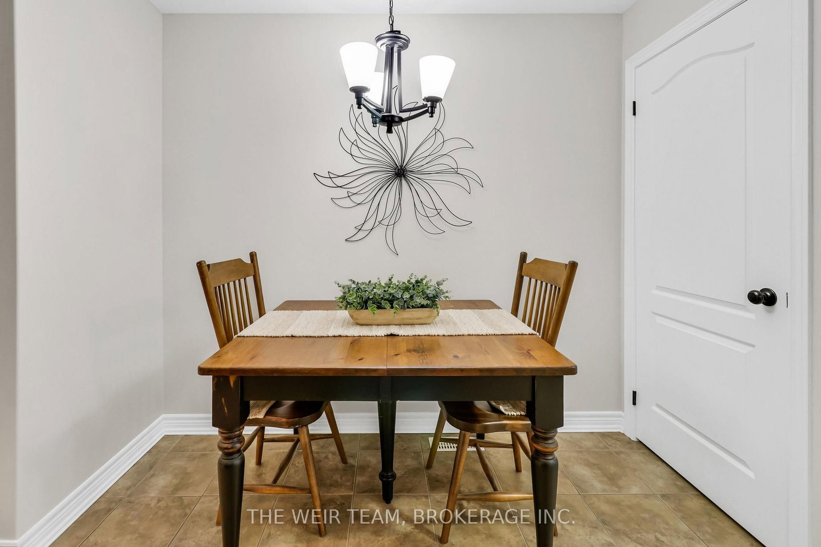 1018 Cook Drive • Midland, ON photo 13