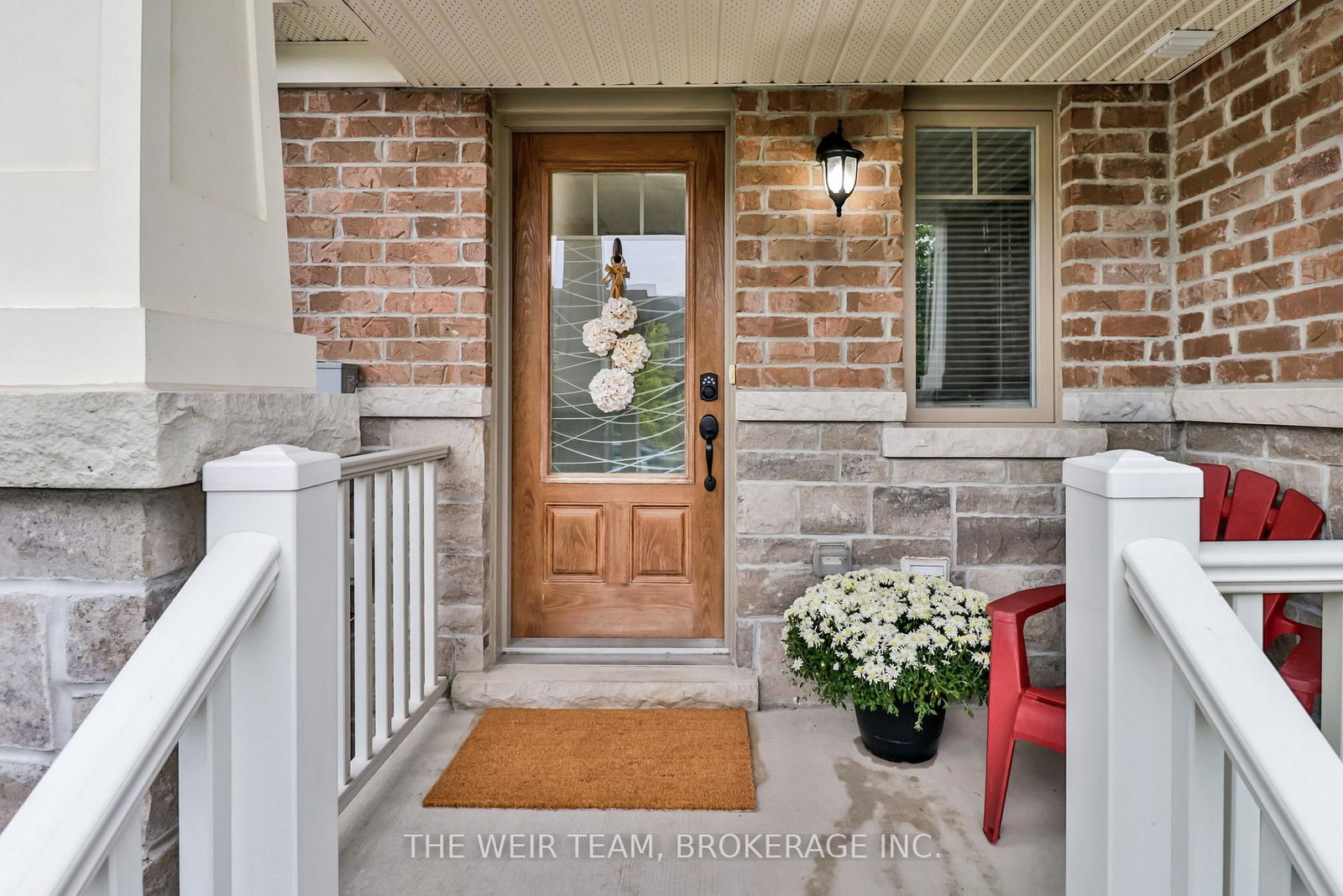 1018 Cook Drive • Midland, ON photo 2