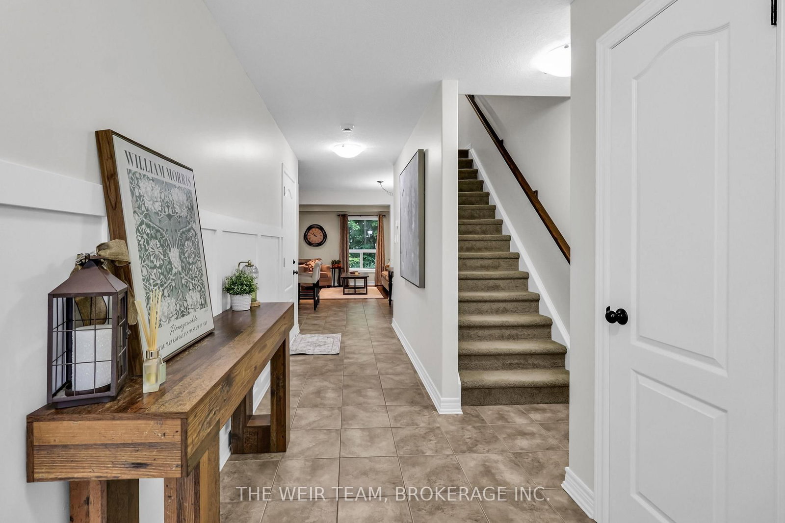 1018 Cook Drive • Midland, ON photo 5