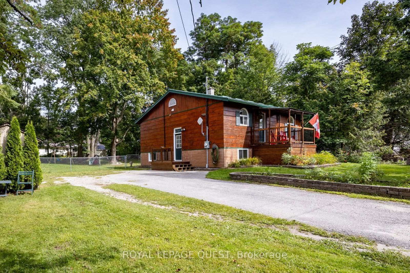5 GLEN GROVE Avenue