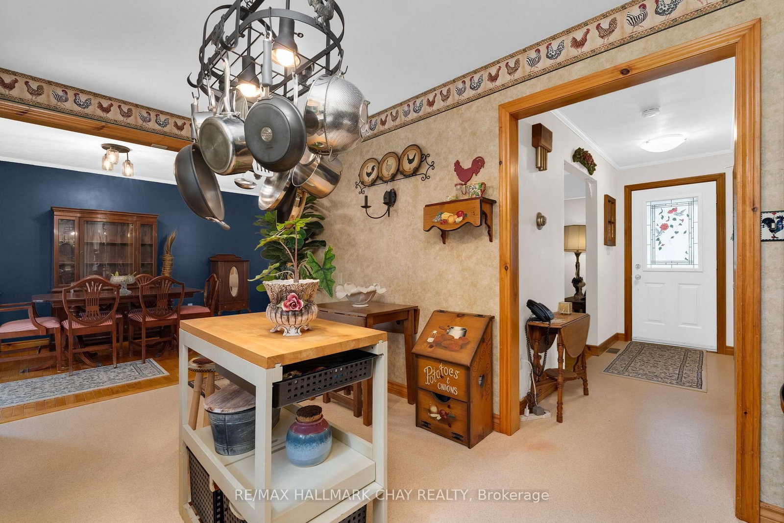 82 Fourth Street • Orillia, ON photo 12