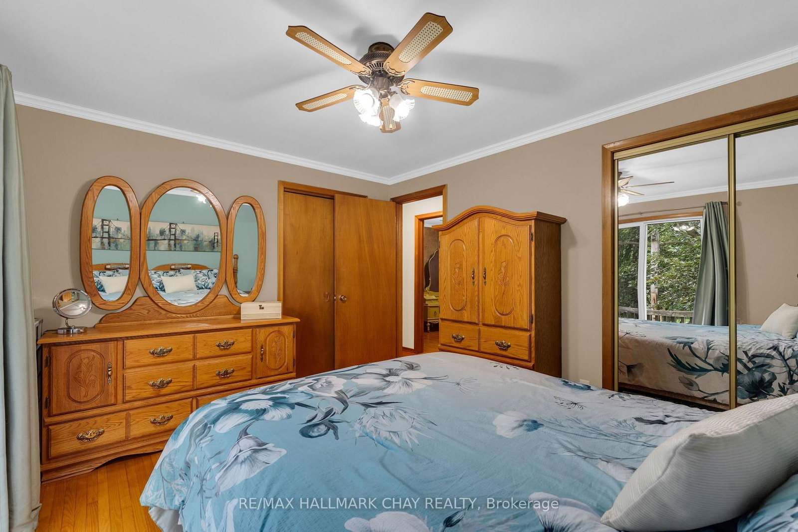 82 Fourth Street • Orillia, ON photo 15