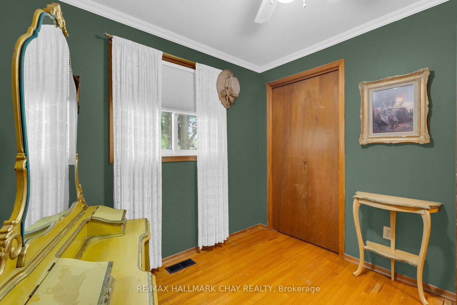 82 Fourth Street • Orillia, ON photo 19