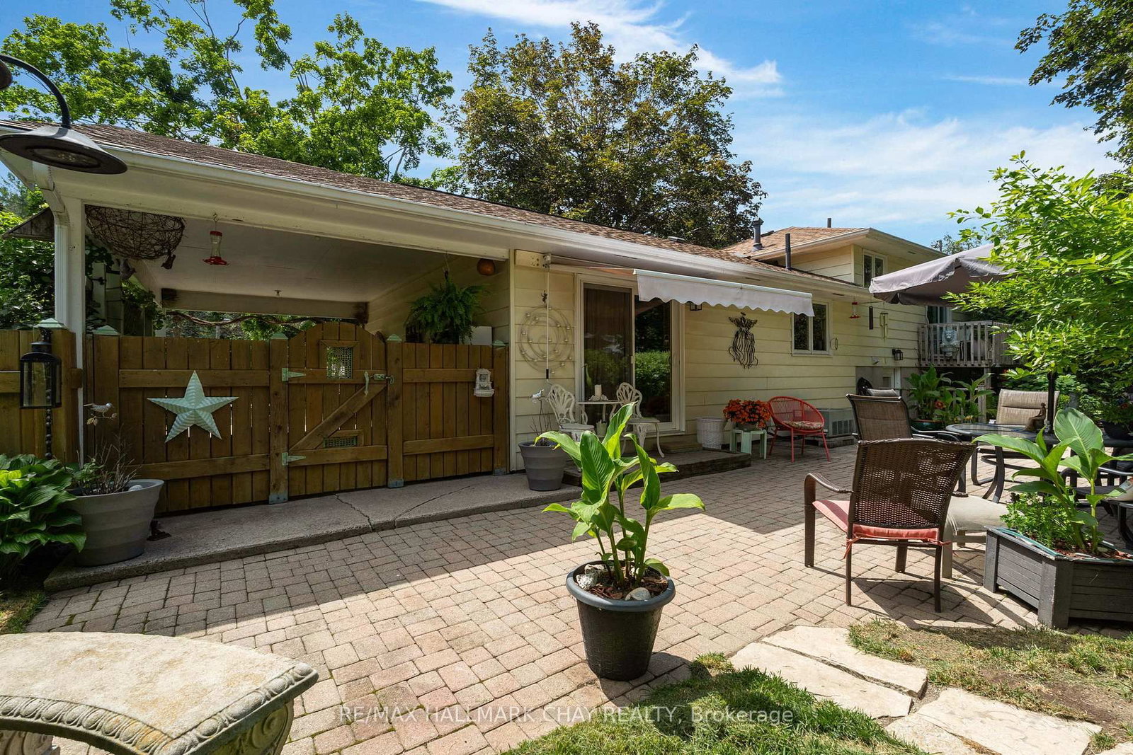 82 Fourth Street • Orillia, ON photo 26