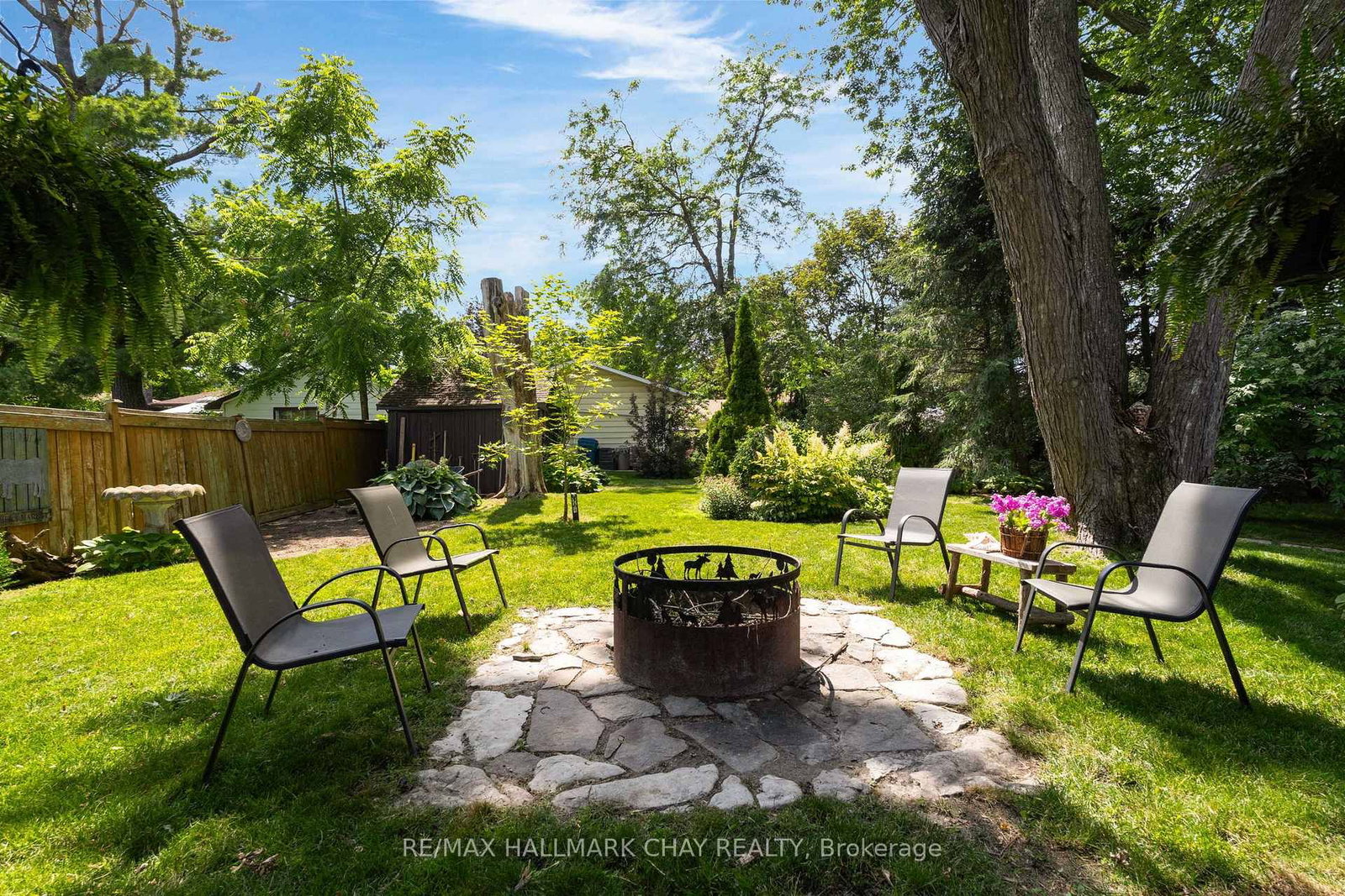 82 Fourth Street • Orillia, ON photo 35