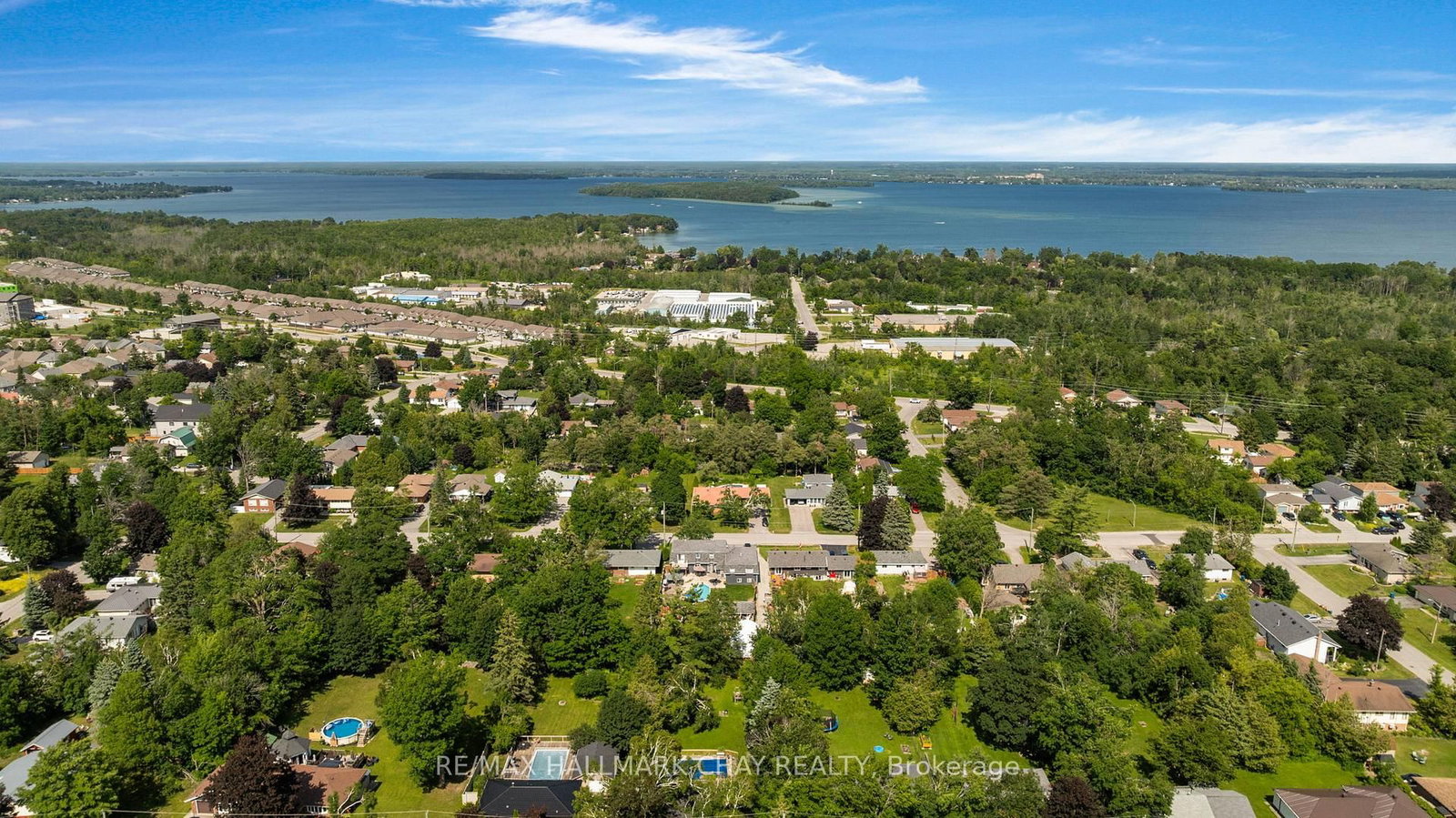 82 Fourth Street • Orillia, ON photo 38