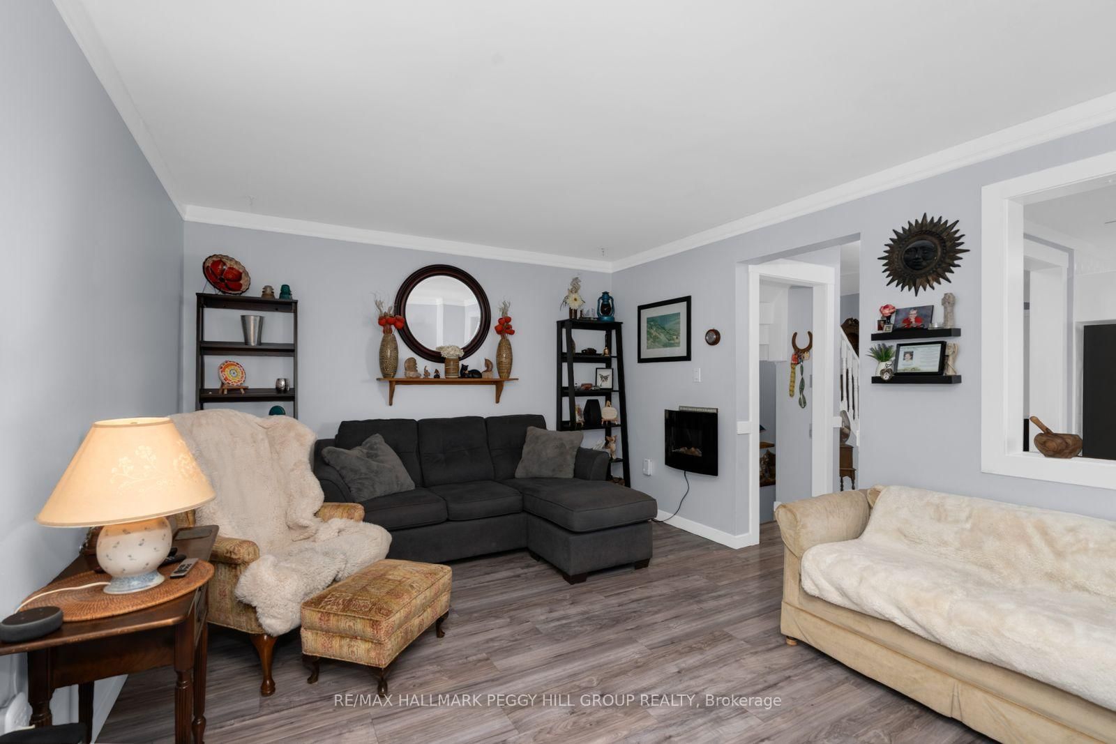 74 Knicely Road • Barrie, ON photo 4
