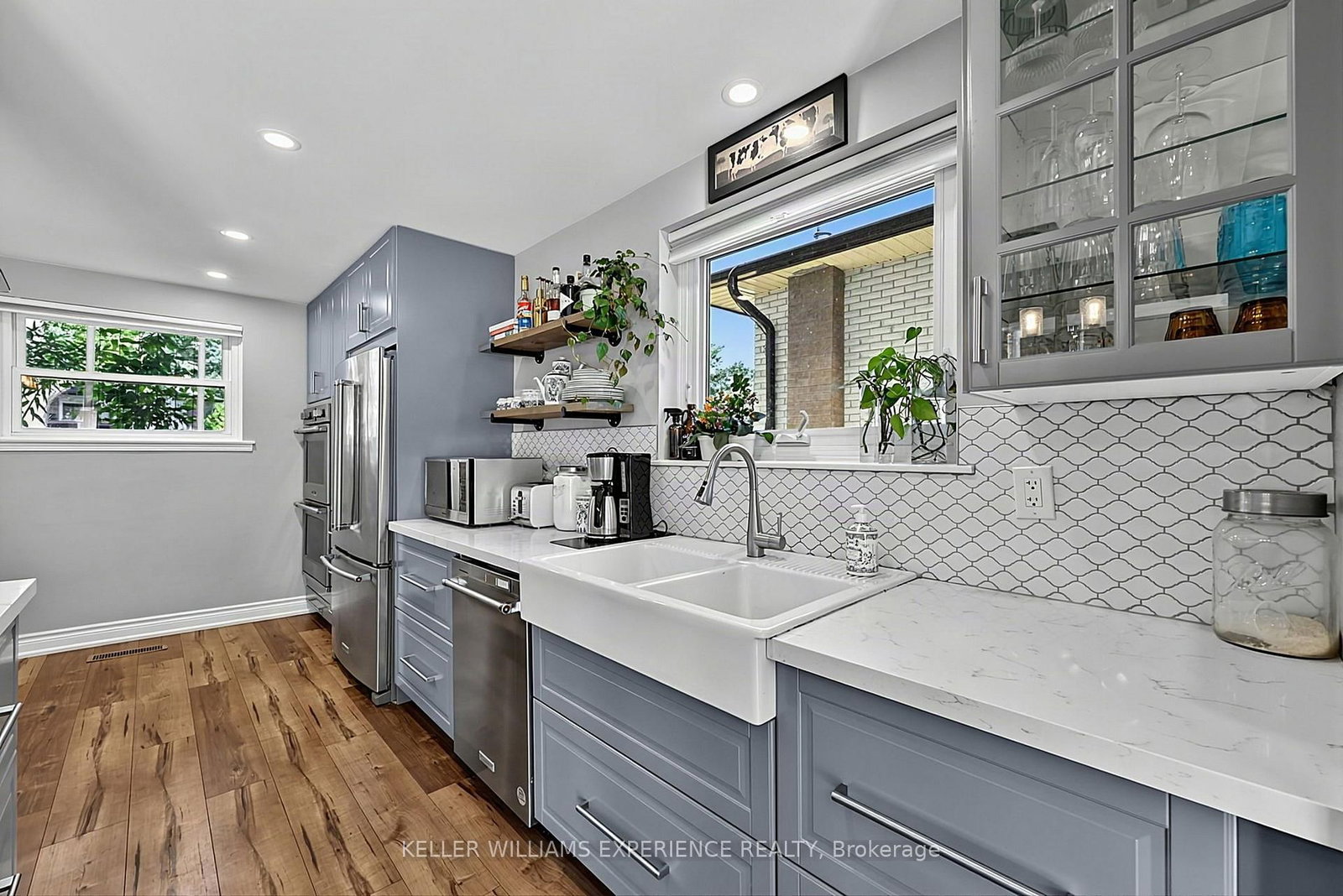29 Collete Crescent • Barrie, ON photo 5