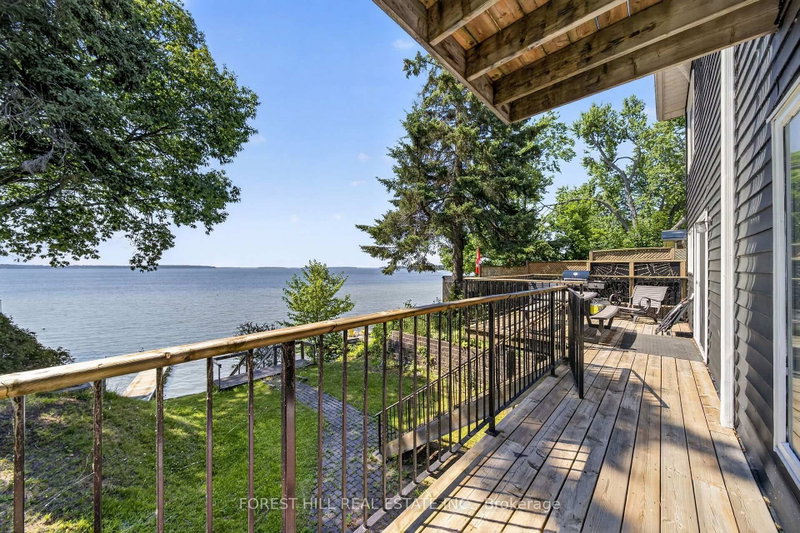 2999 Lakeside Drive