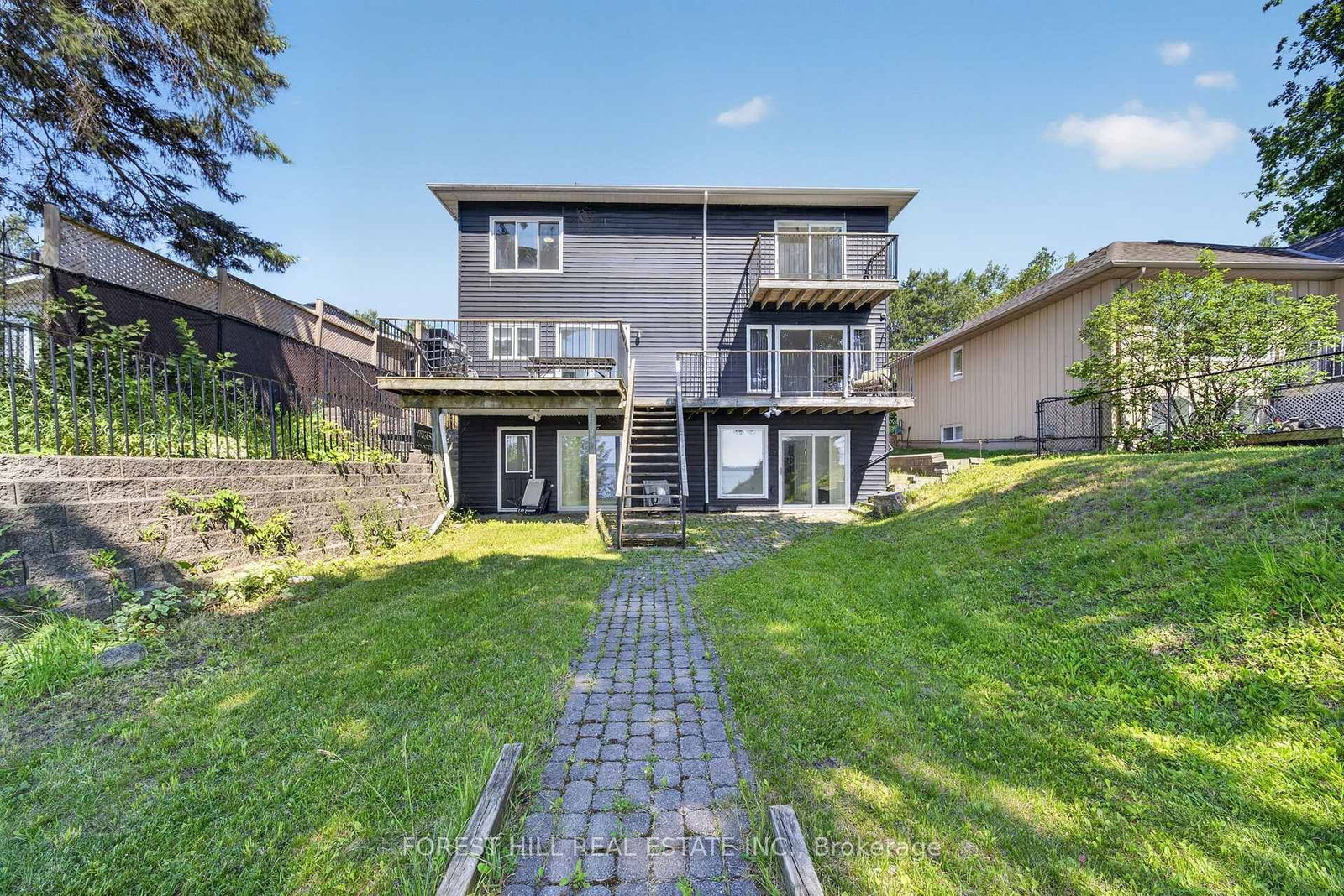 2999 Lakeside Drive • Severn, ON photo 27