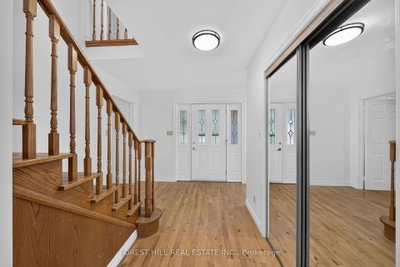 2999 Lakeside Drive • Severn, ON photo 3