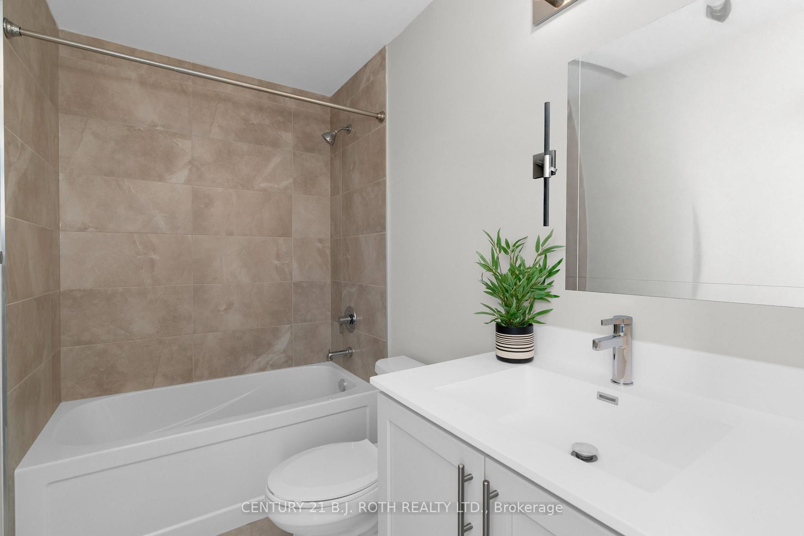 89 Lightfoot Drive • Orillia, ON photo 27