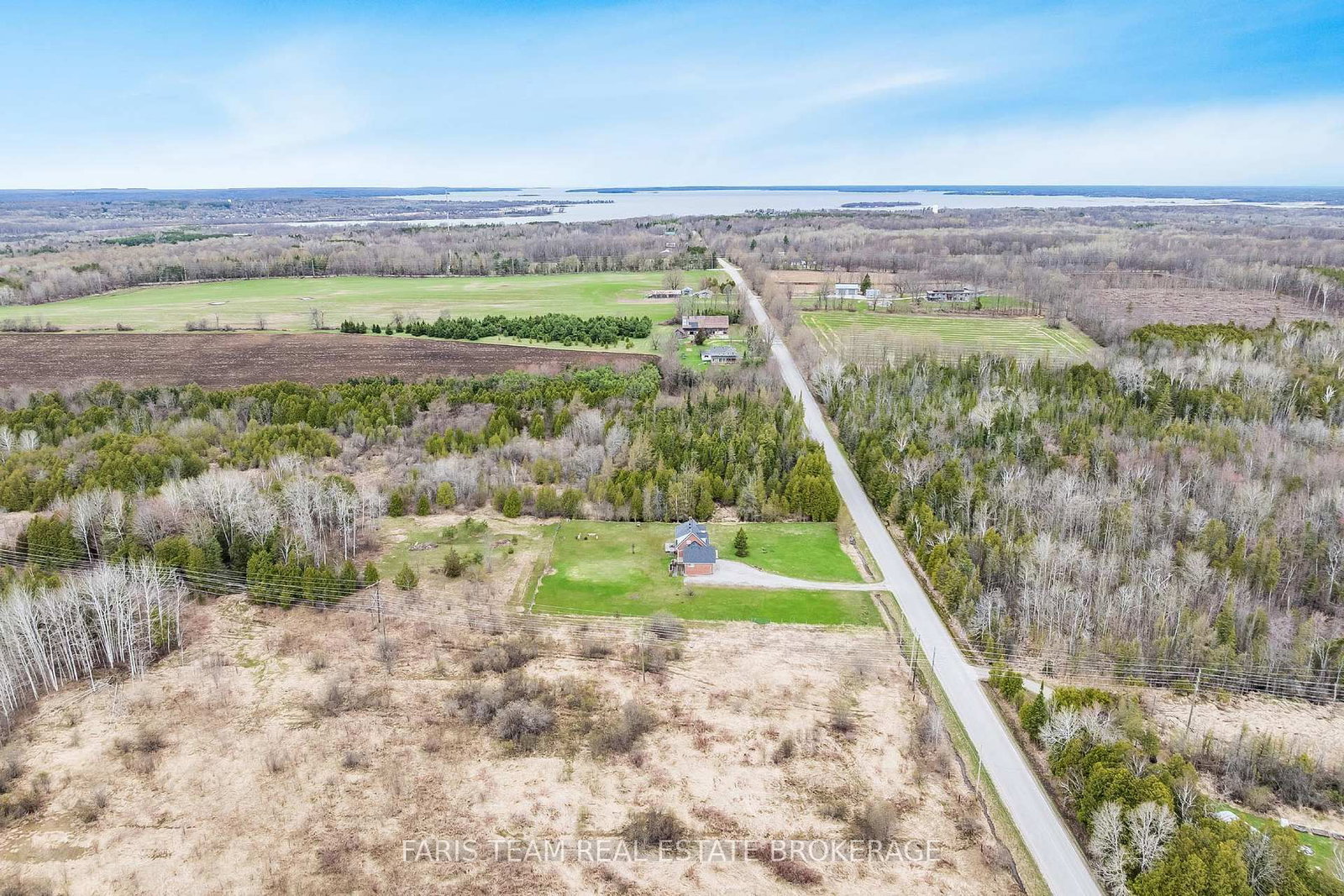 2104 Newton Street • Tay, ON photo 39
