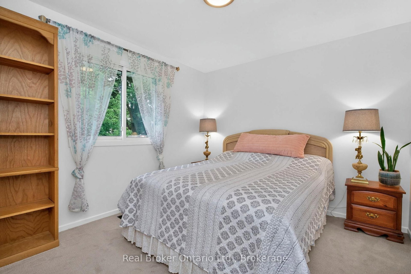 647 Manly Street • Midland, ON photo 15