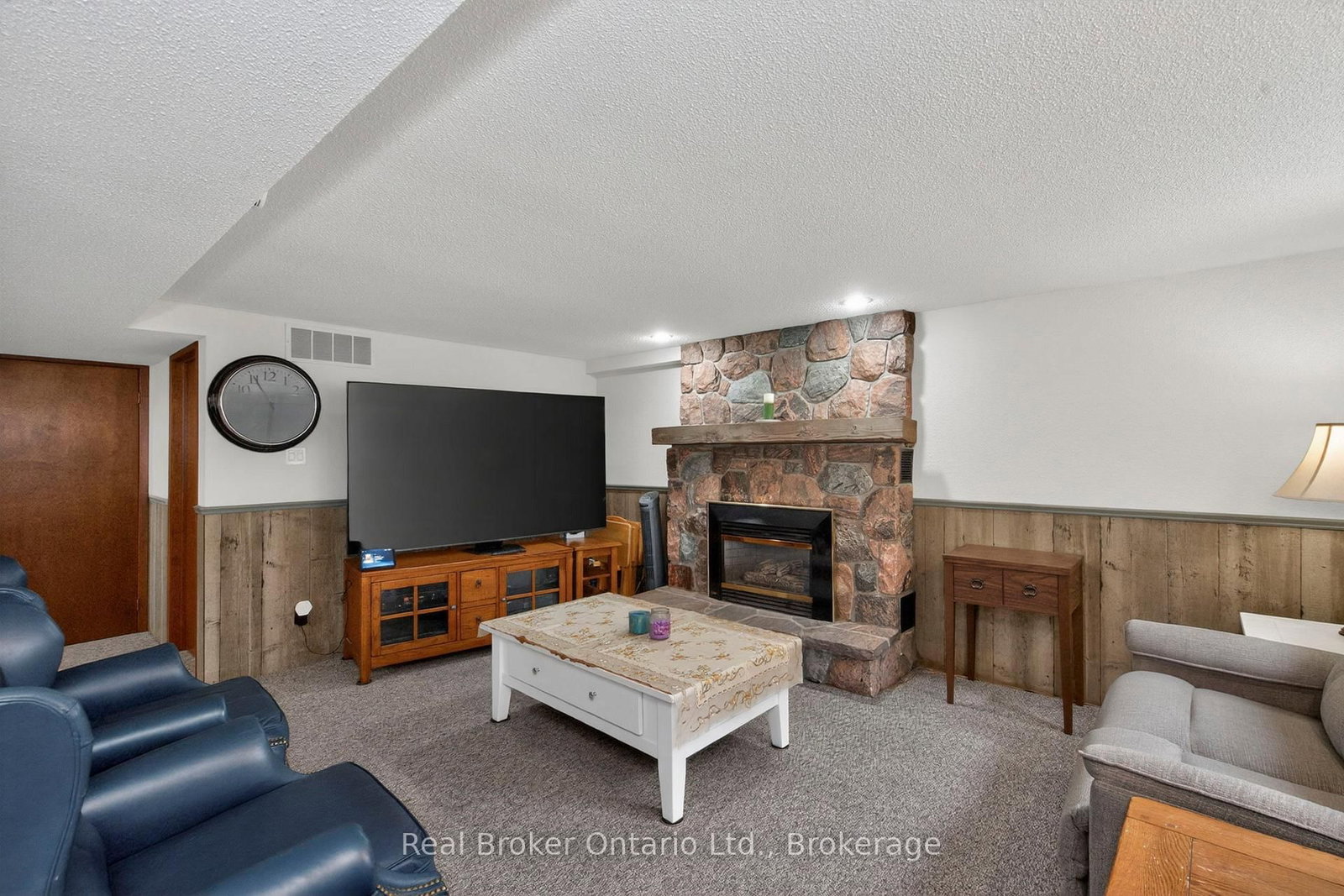 647 Manly Street • Midland, ON photo 21