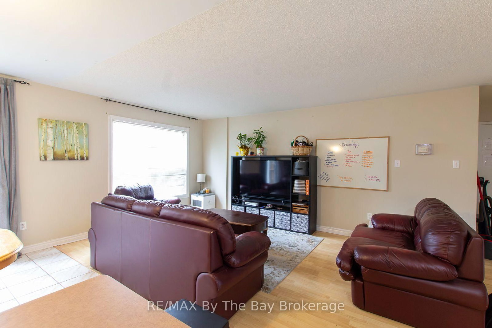 48 Rose Valley Way • Wasaga Beach, ON photo 4