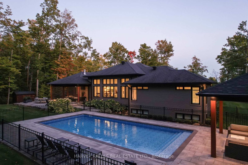 42 Windfield Drive W