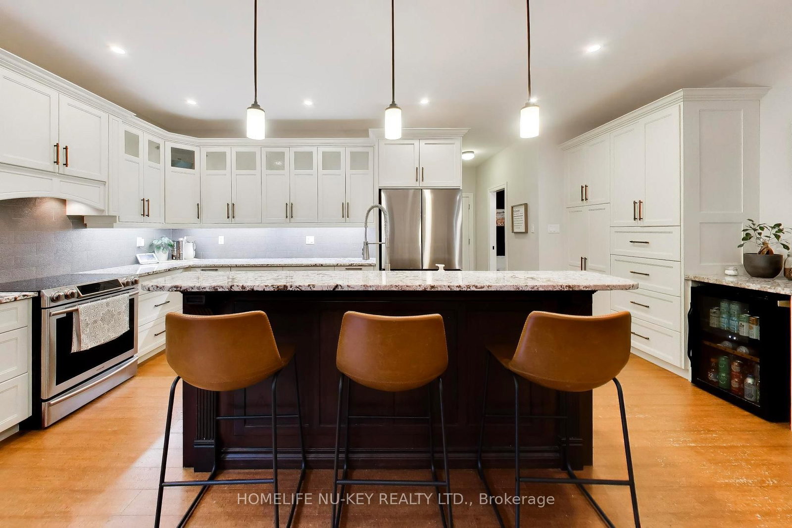 1655 Georgian Heights Boulevard • Severn, ON photo 16