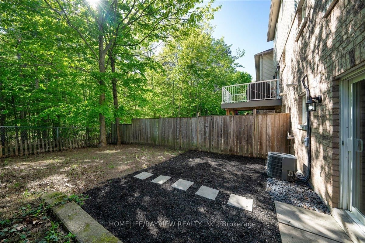 52 Hawthorne Crescent • Barrie, ON photo 27