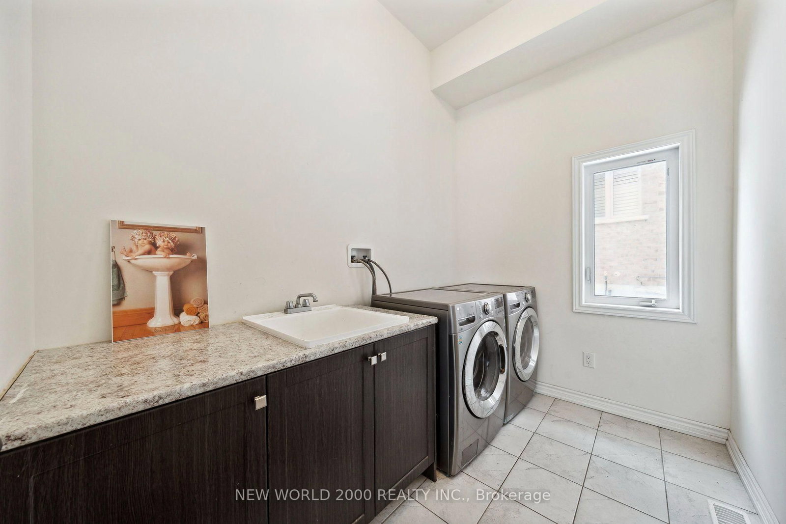 57 Victoria Wood Avenue • Springwater, ON photo 27