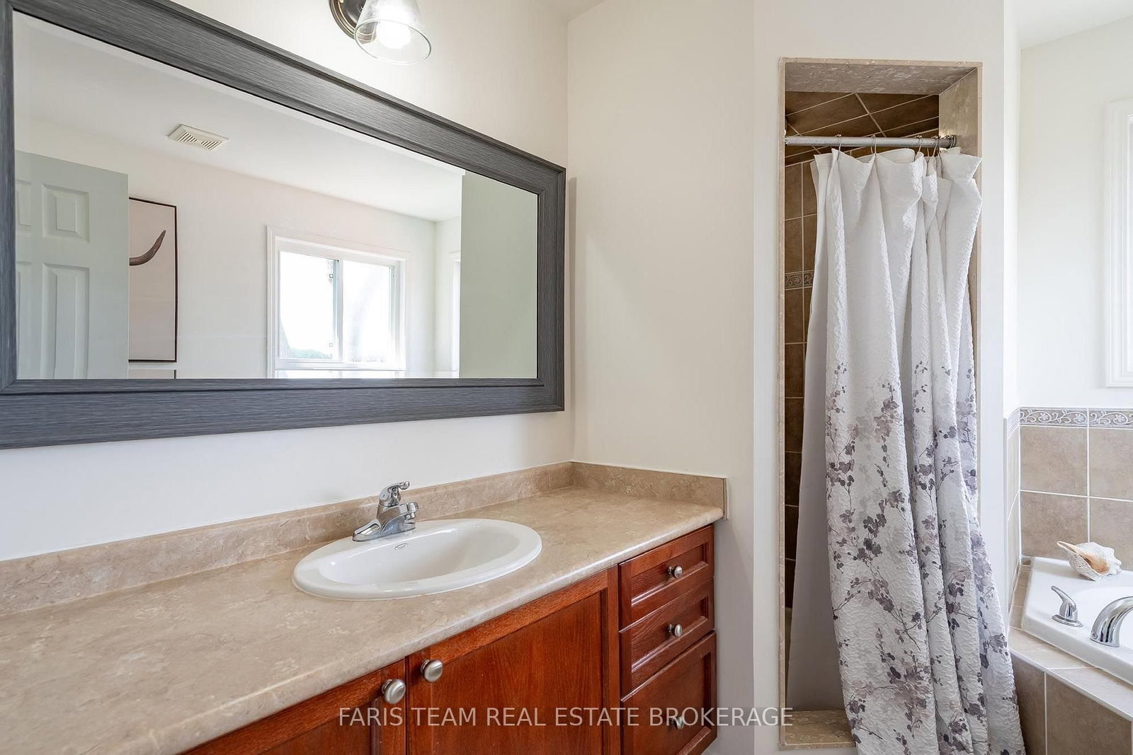 115 Winchester Terrace • Barrie, ON photo 20