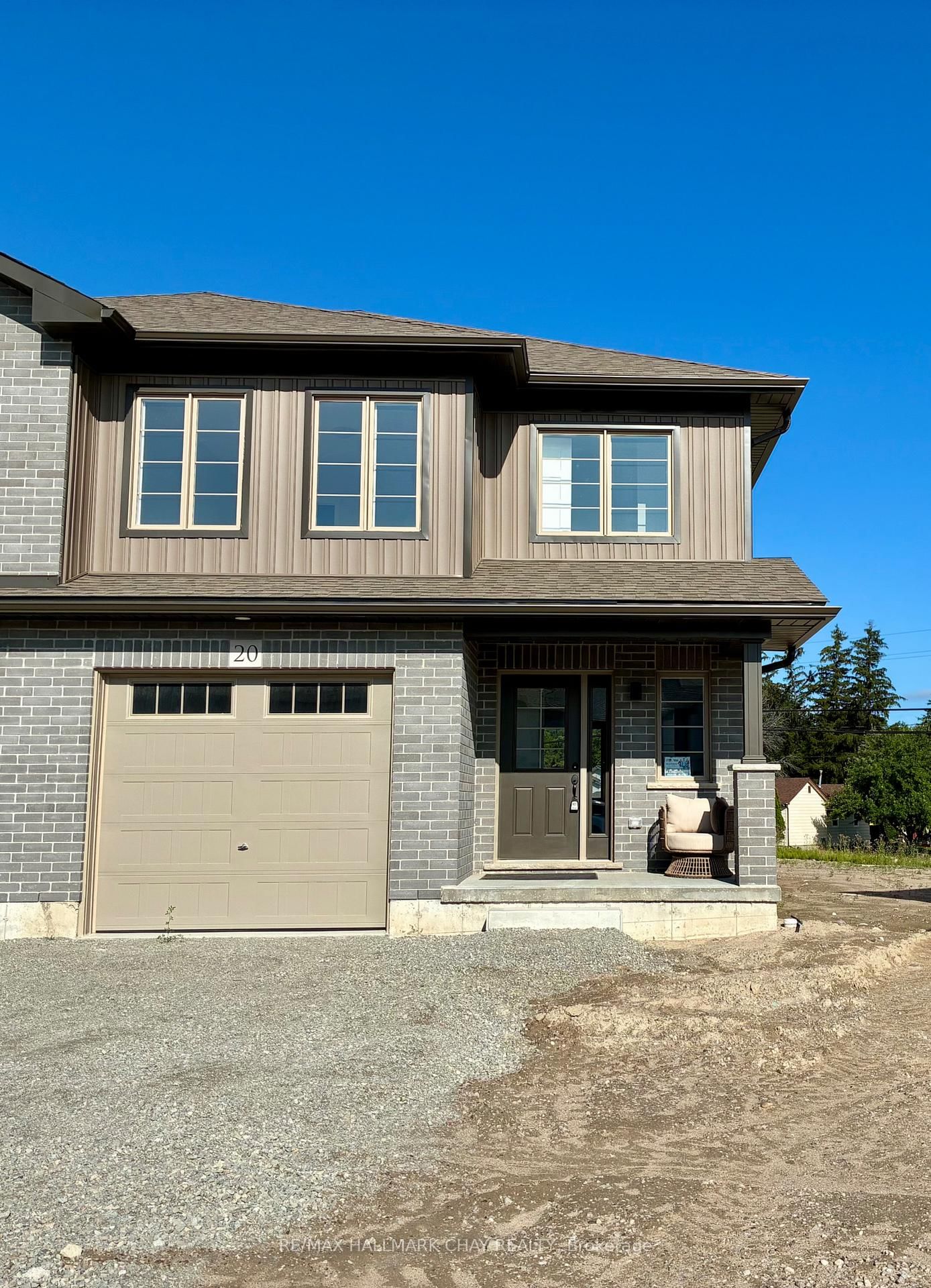 20 Strath Crescent • Springwater, ON photo 1
