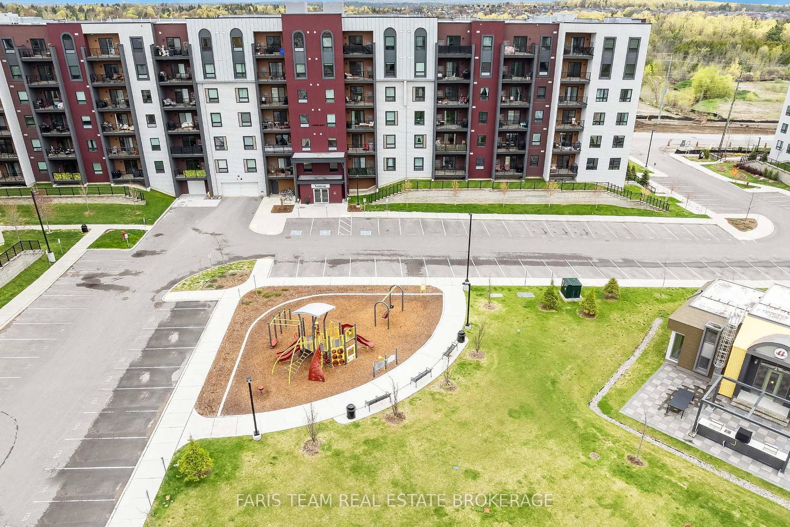 4 Spice Way • #402 • Barrie, ON photo 28