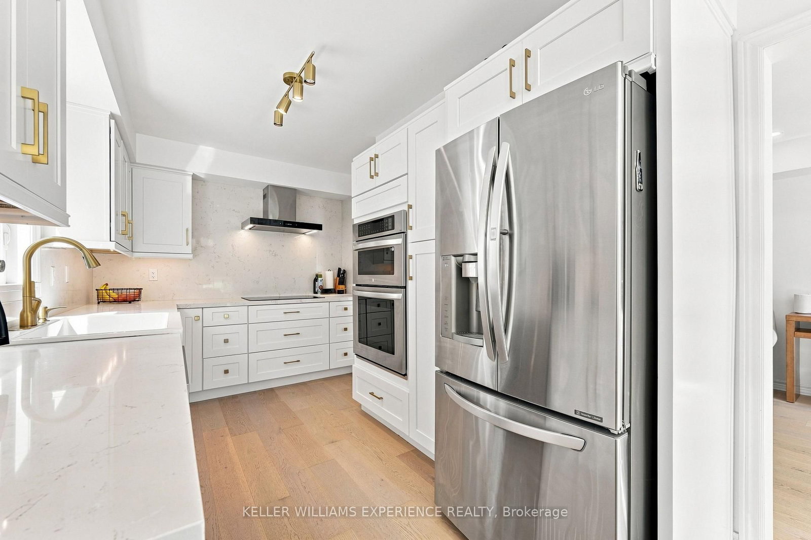 329 Esther Drive • Barrie, ON photo 13