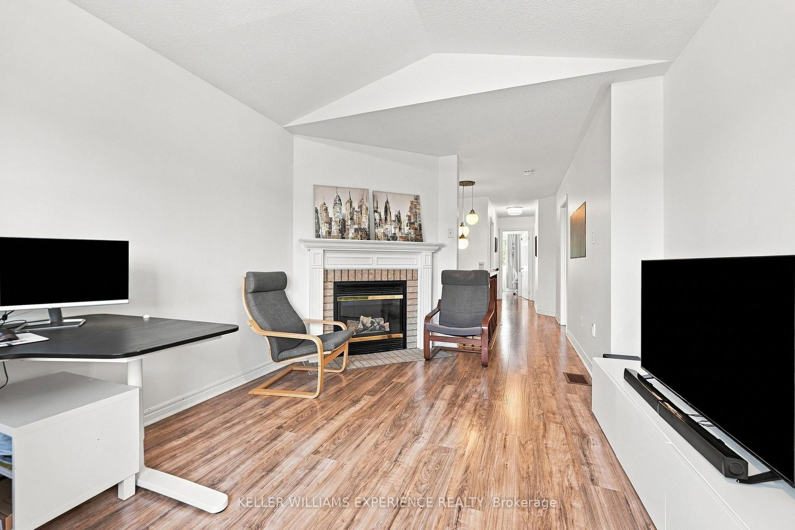 329 Esther Drive • Barrie, ON photo 16