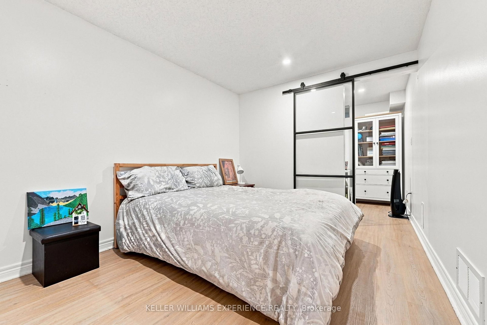 329 Esther Drive • Barrie, ON photo 28
