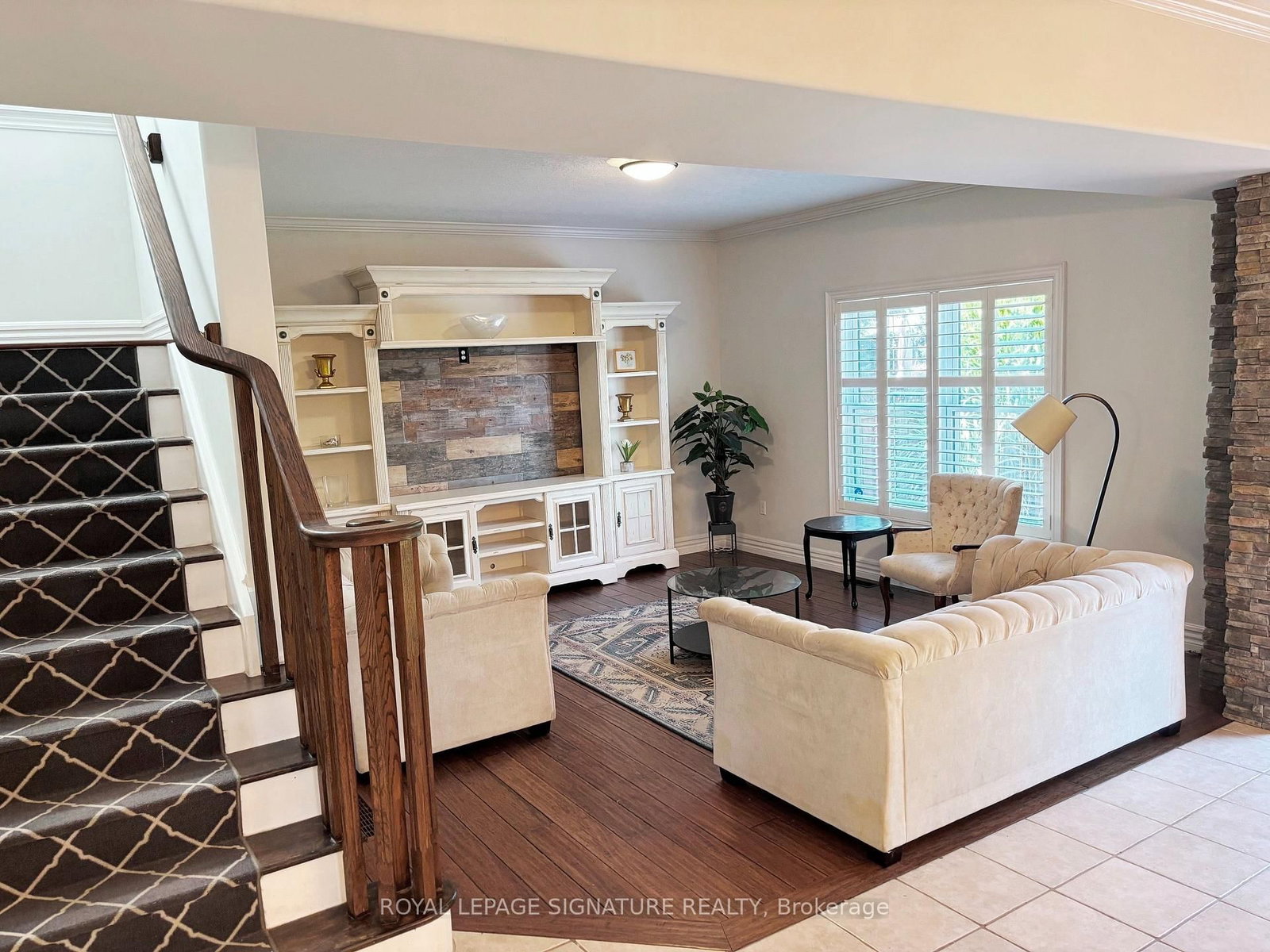 32 Davis Street • Collingwood, ON photo 4